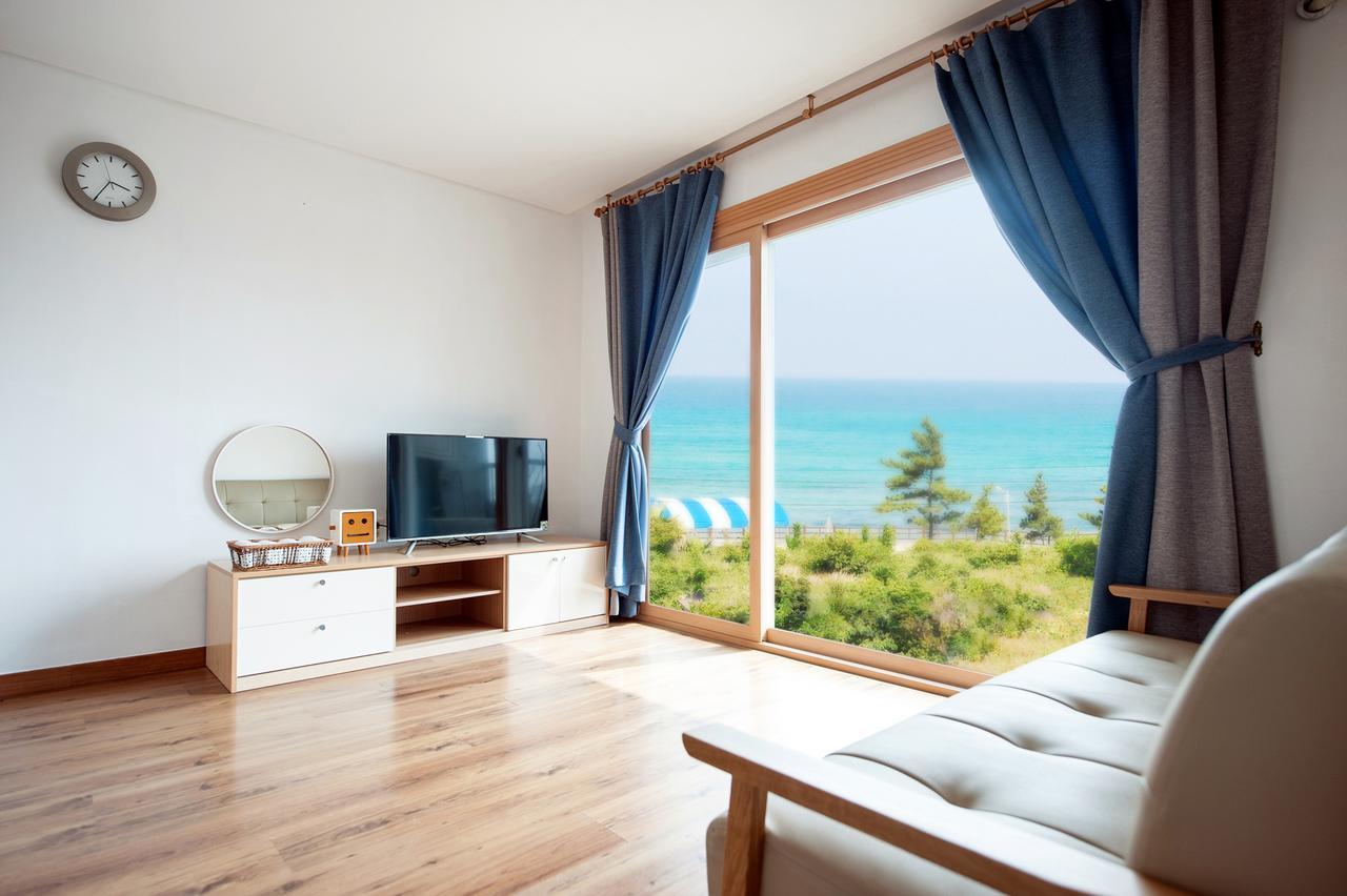 Jeju Sullem Pension Екстер'єр фото
