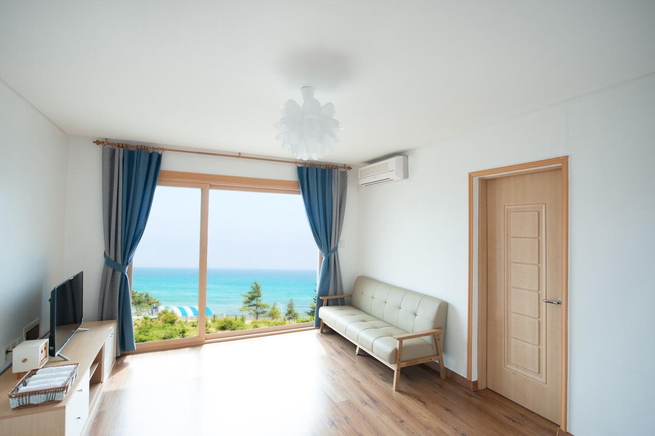 Jeju Sullem Pension Екстер'єр фото