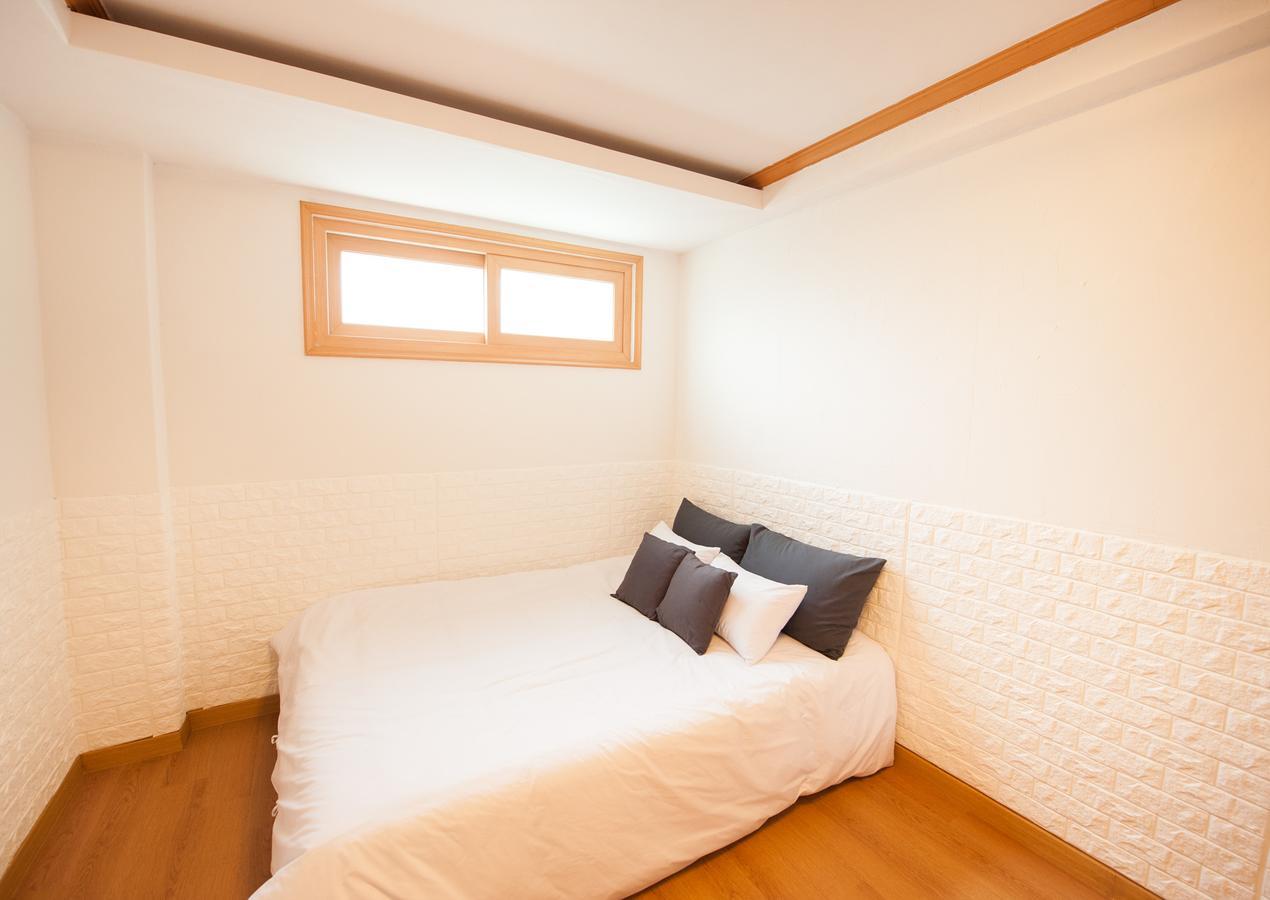 Jeju Sullem Pension Екстер'єр фото
